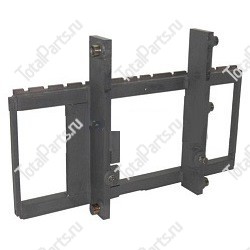 TOYOTA 633013660071 КАРЕТКА МАЧТЫ